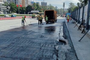 深圳沥青道路翻新，混凝土铺沥青路面步骤方法