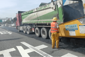 东莞高速公路养护沥青路面修补